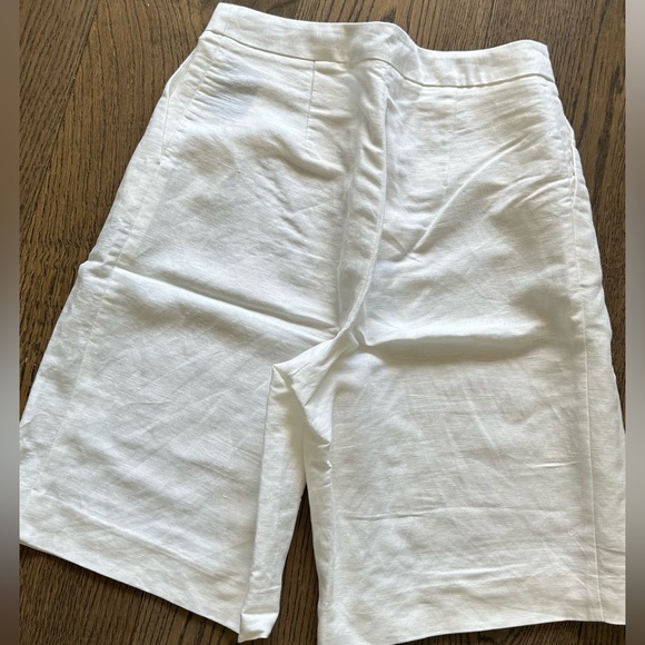 Sand Copenhagen Linen Blend White Shorts - Size 34 - Picture 2 of 5